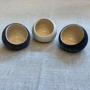 Three chive.com planters